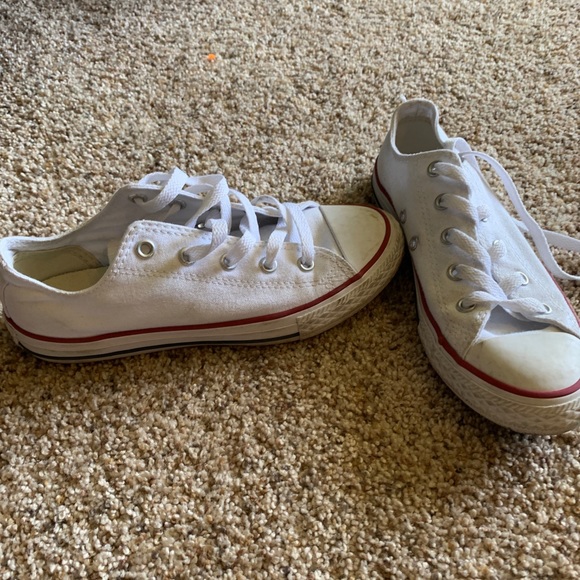 girls white converse